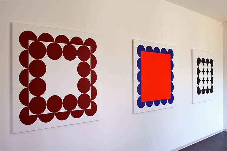 acrylic on canvas in the Museum of Modern Art Huenfeld Germany 120x120 cm each, 2008
